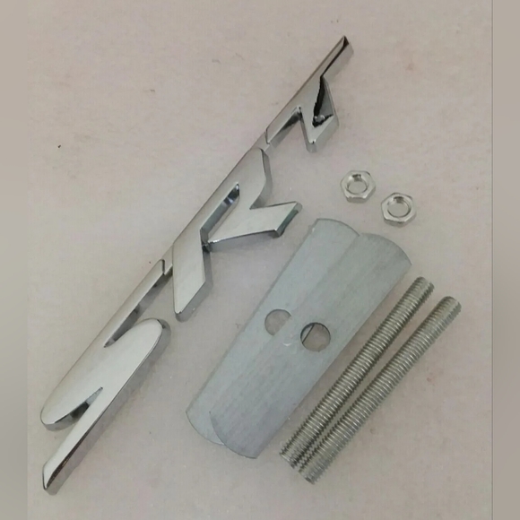 Silver SRT grill Emblem Badge 5.65".  Other colors and fender badges - Picture 1 of 2